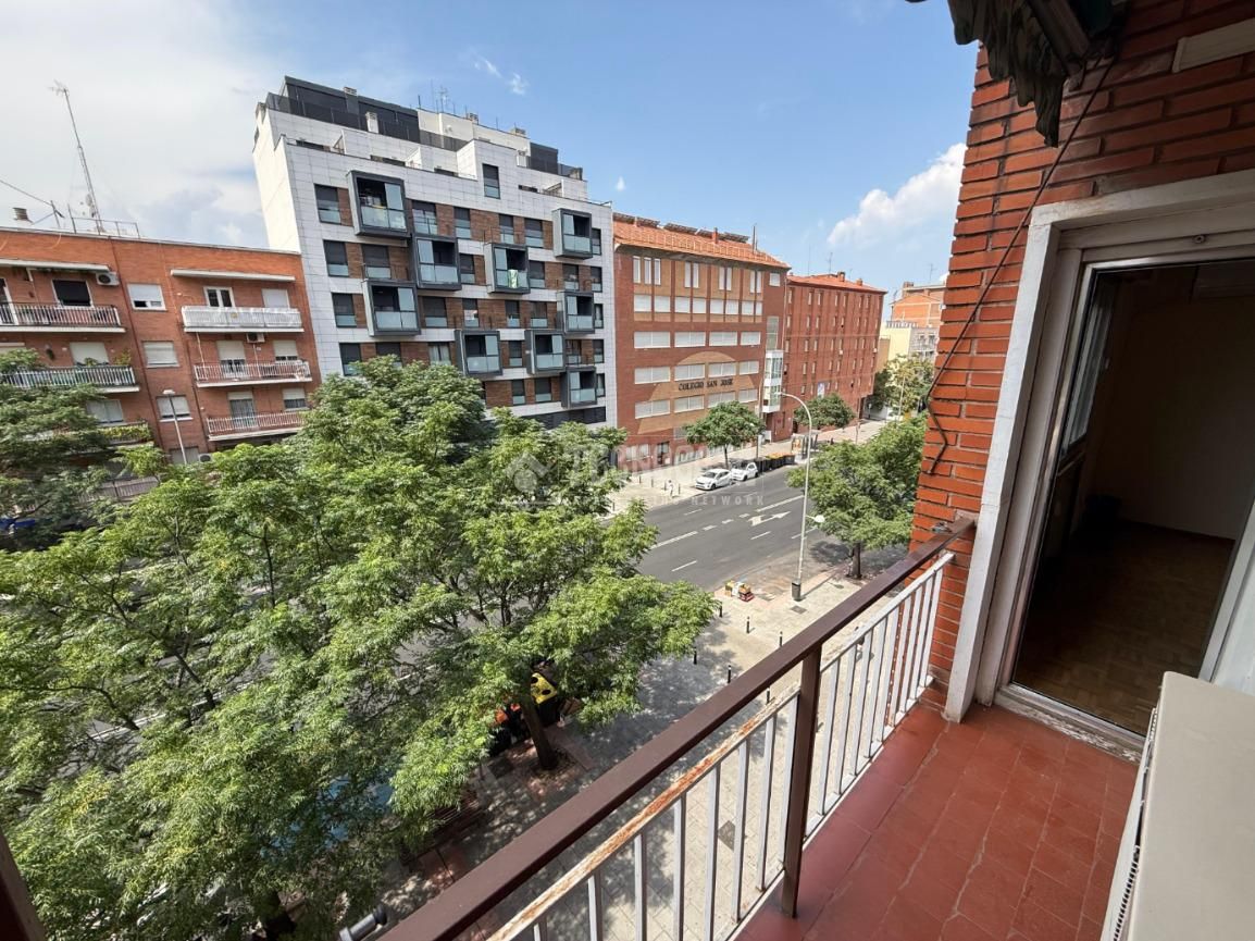 Piso en venta en Valdeacederas, Tetuán