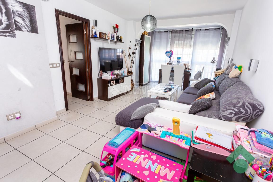 Living room of Flat for sale in Algeciras