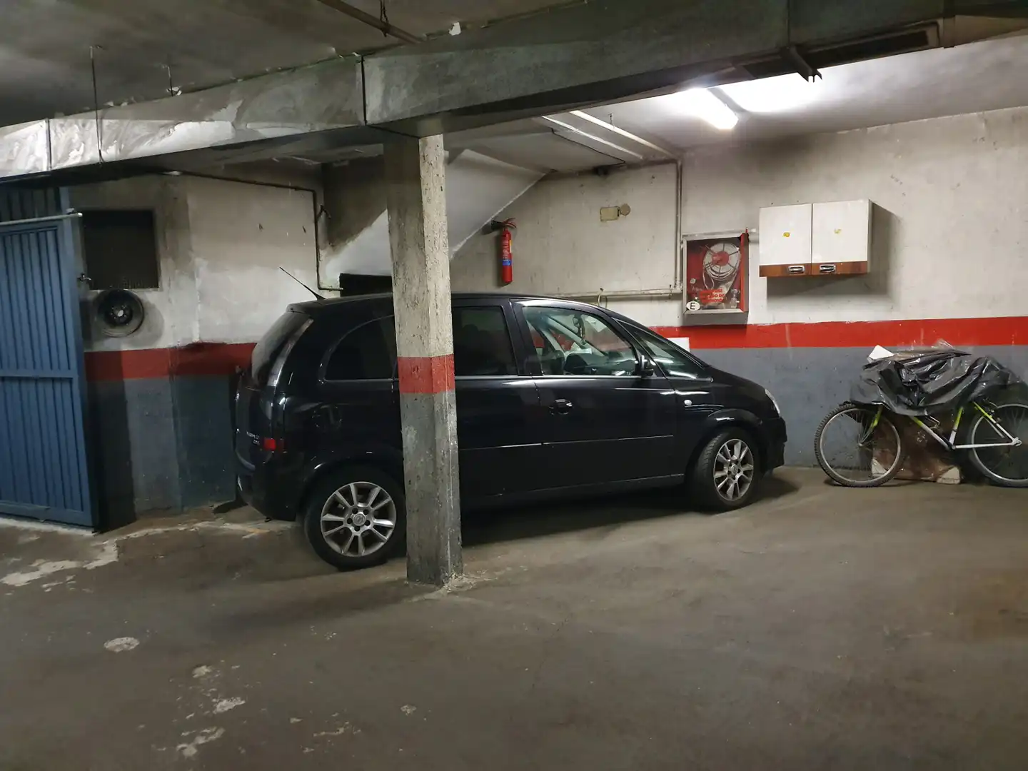 Aparcament de Garatge en venda en Madrid