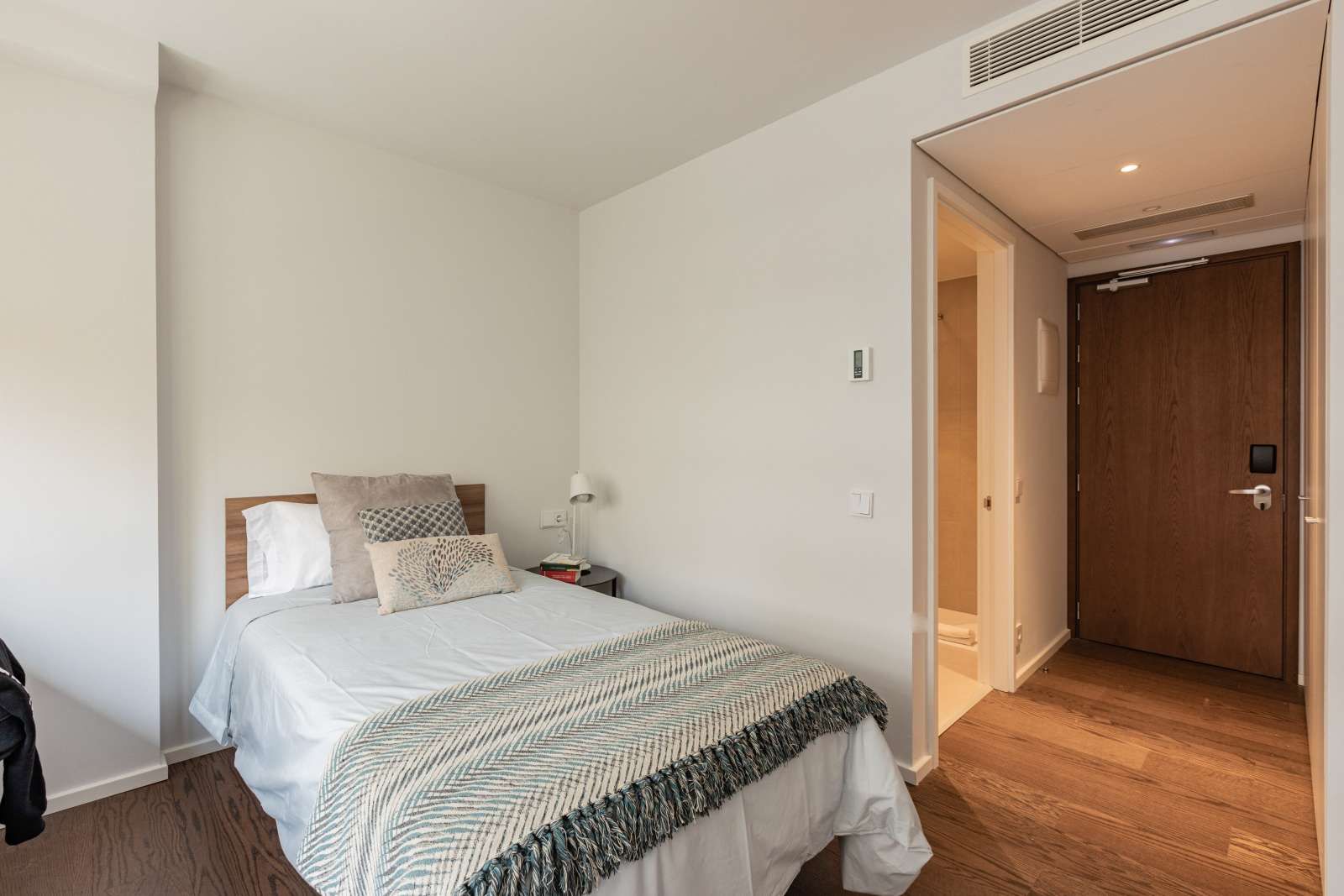 House or chalet to share in Iturrama