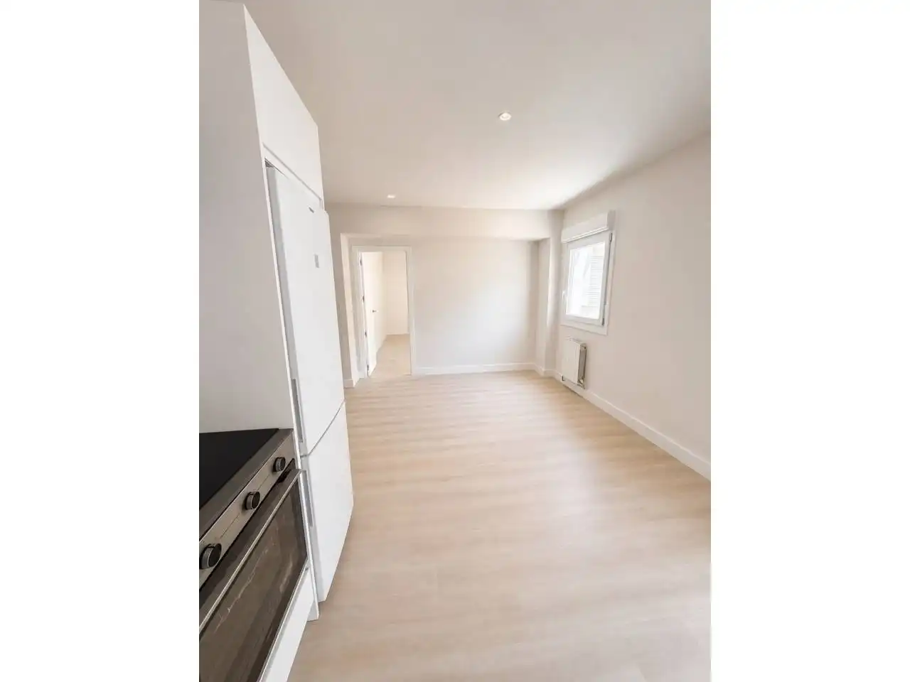 Habitación de Piso en venta en  Logroño con Calefacción, Parquet y Terraza