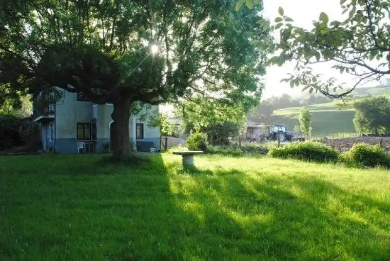 Jardí de Casa o xalet en venda en Riotuerto amb Calefacció i Jardí privat