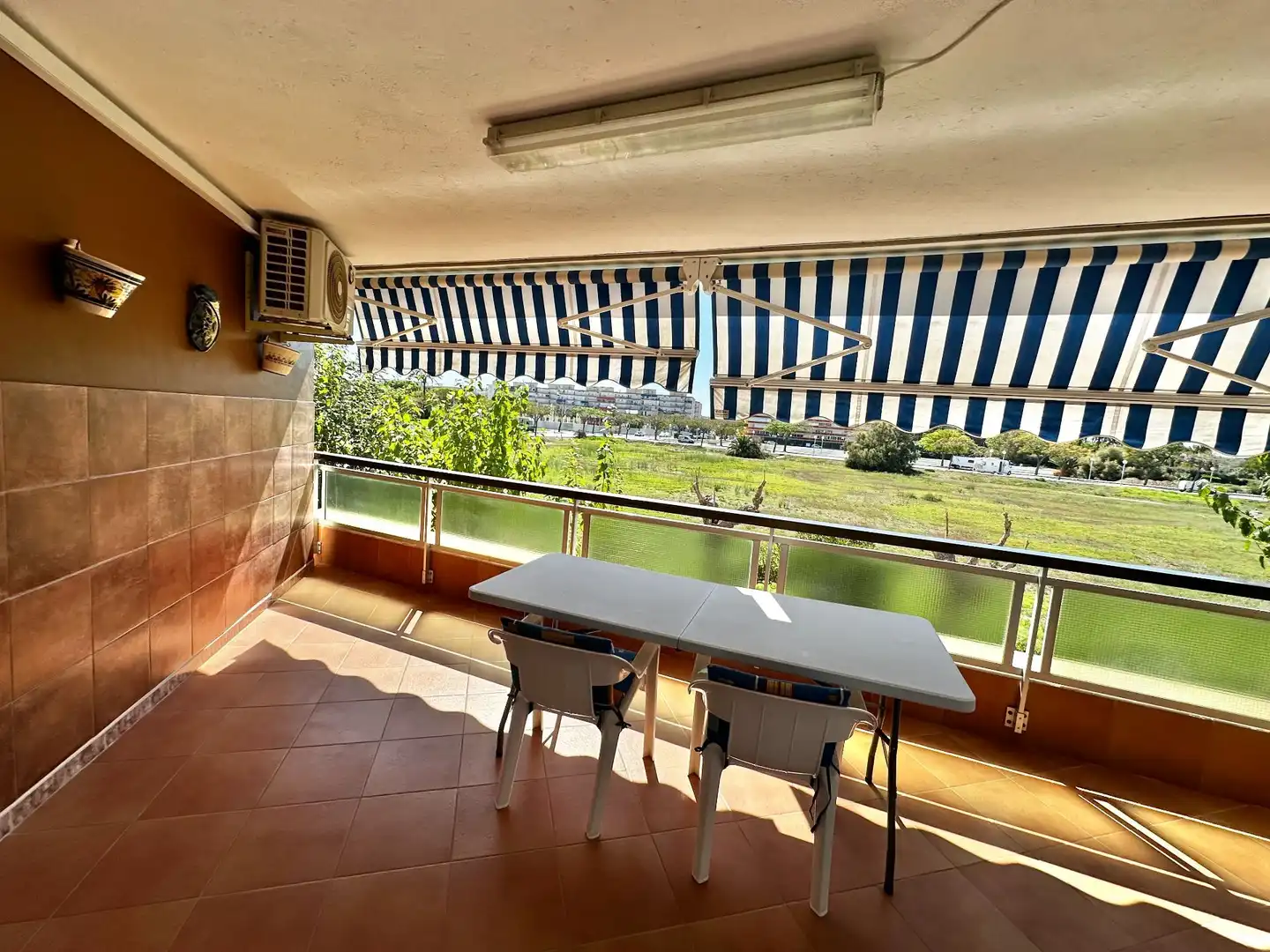 Apartament amb ascensor en venda a La Pineda, imagen 2