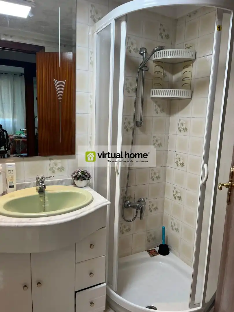 Bathroom of Flat for sale in Villajoyosa / La Vila Joiosa  with Air Conditioner and Furnished