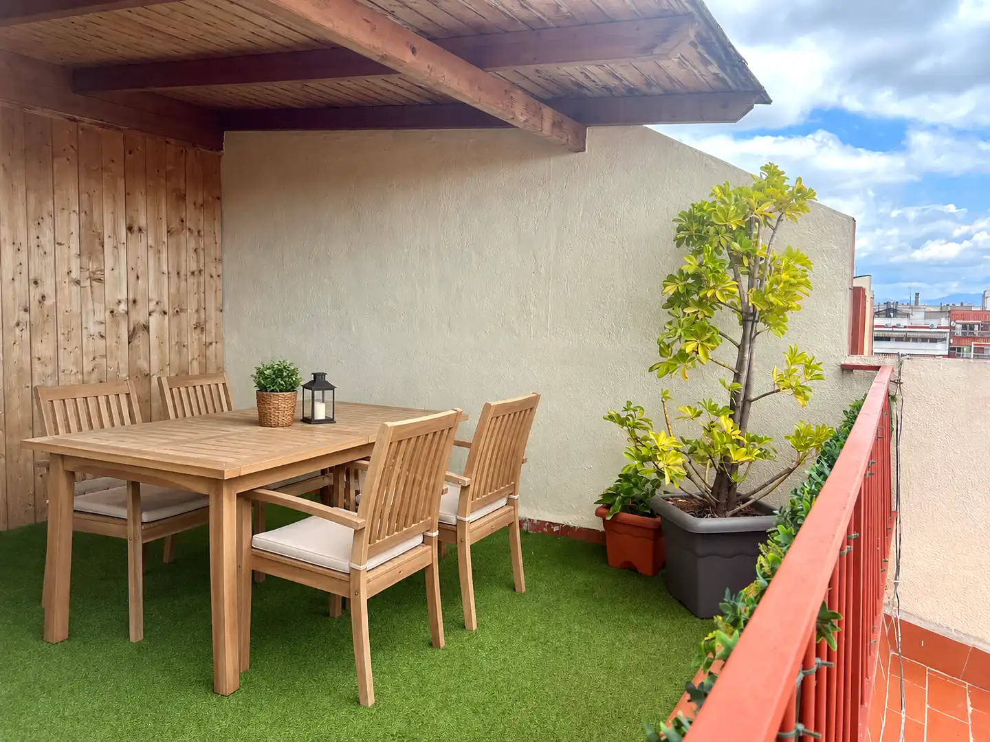 Terrasse von Dachboden zur Miete in Barcelona mit Klimaanlage, Heizung und Parkett