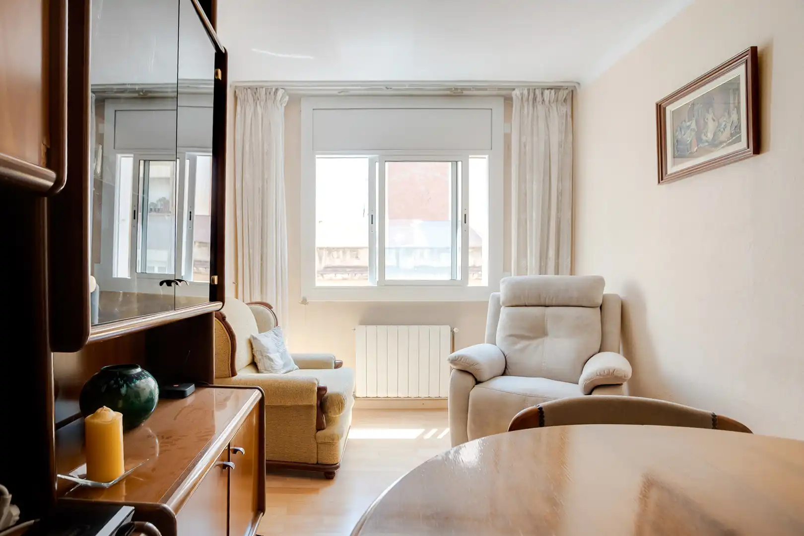 Living room of Flat for sale in L'Hospitalet de Llobregat