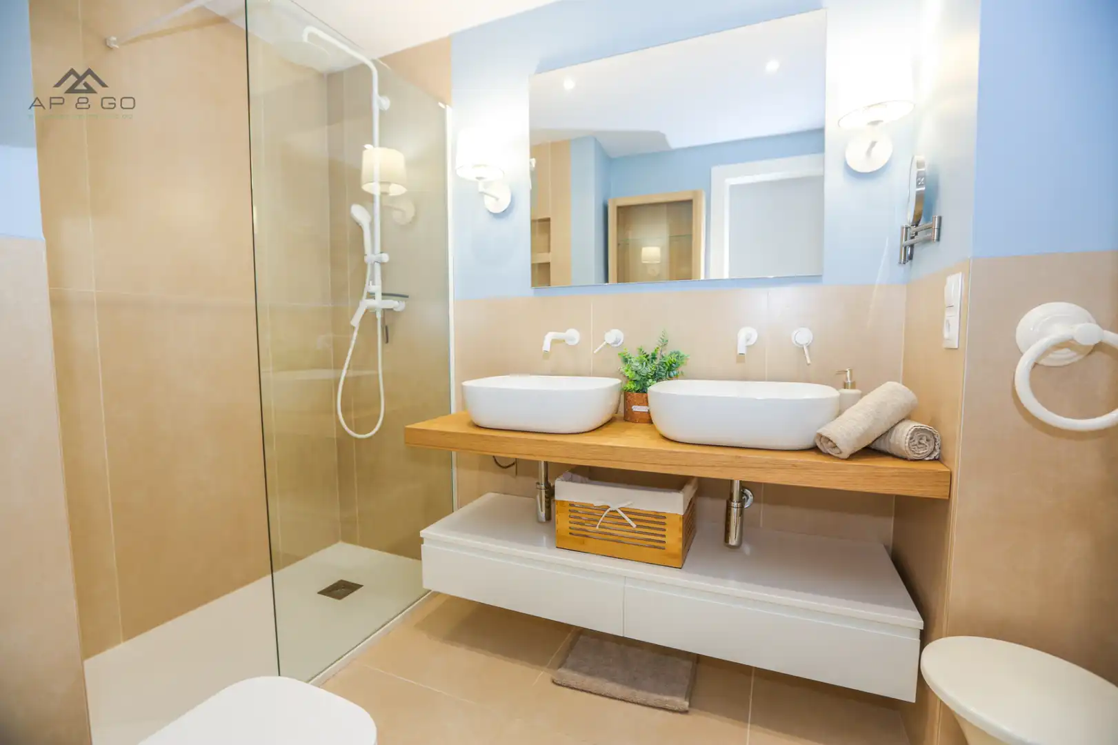Badezimmer von Wohnung zur Miete in Almuñécar mit Heizung, Terrasse und Möbliert