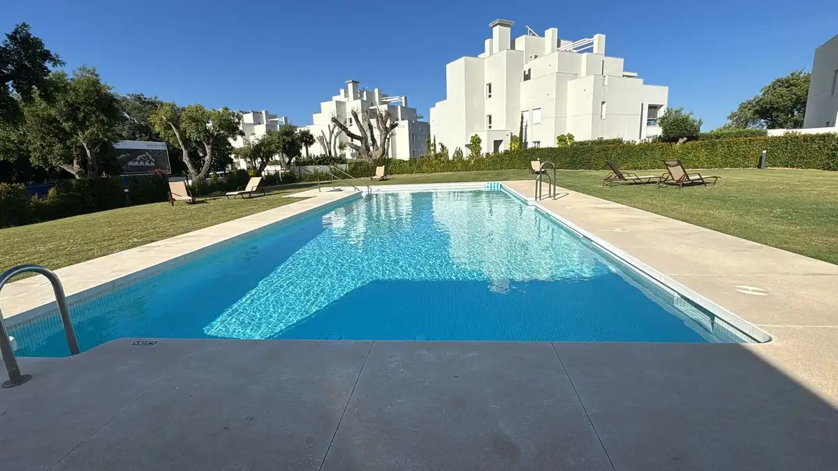 Swimming pool of Apartments for sale in Sotogrande  with Air Conditioner, Private garden and Terrace