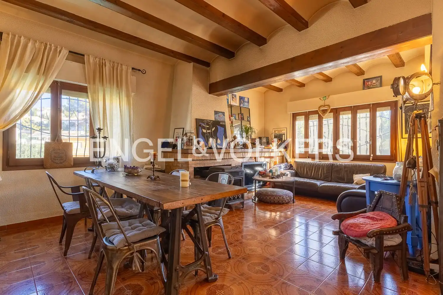 Sala de estar de Casa o chalet en venta en La Font d'en Carròs con Aire acondicionado, Calefacción y Jardín privado