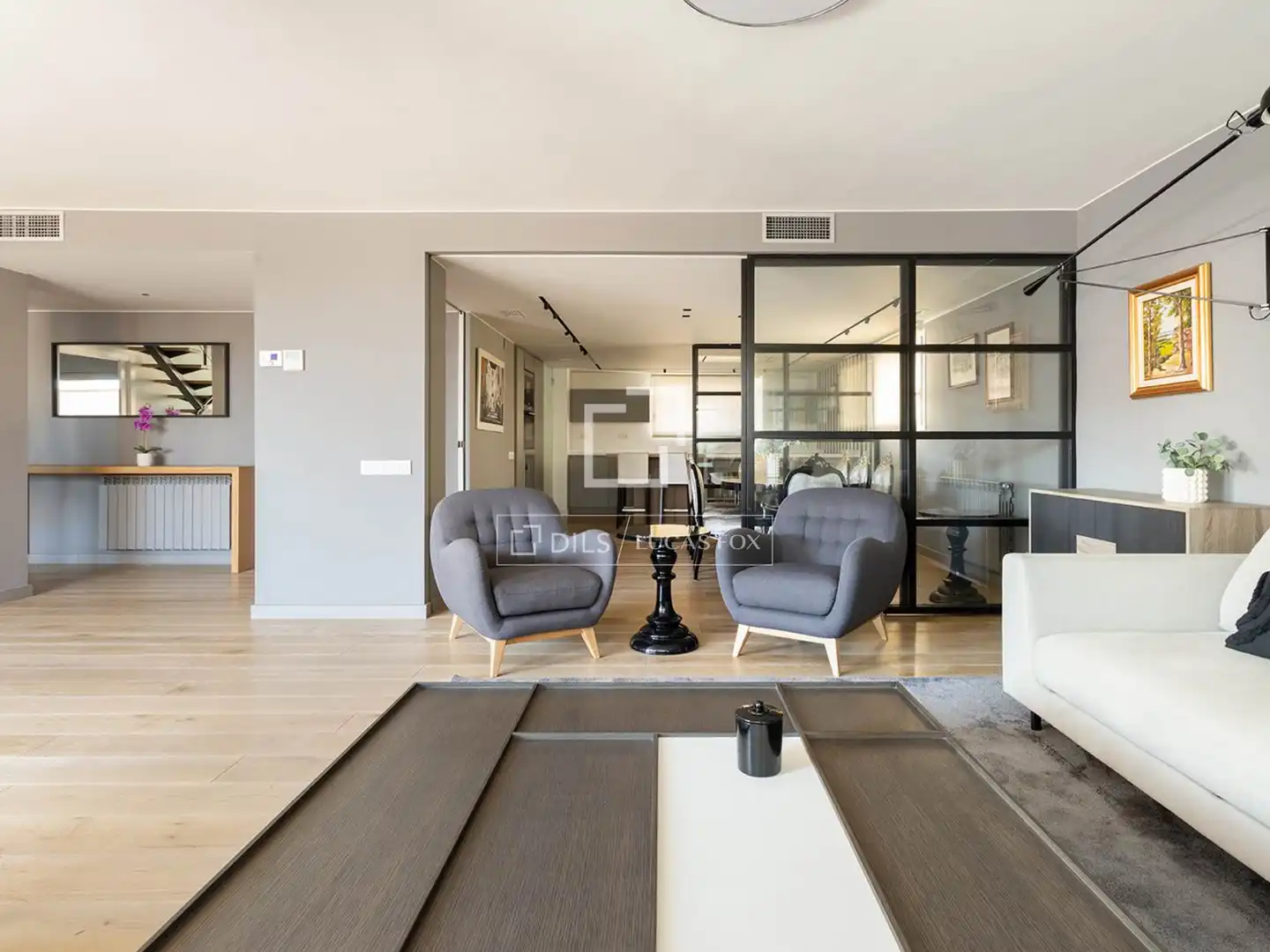 Wohnzimmer von Wohnung zum Verkauf in Barcelona mit Klimaanlage und Terrasse