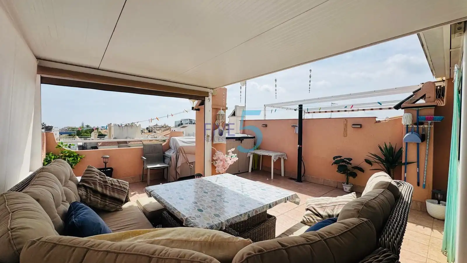 Bungalow con piscina en venta en Orihuela Costa, imagen 14