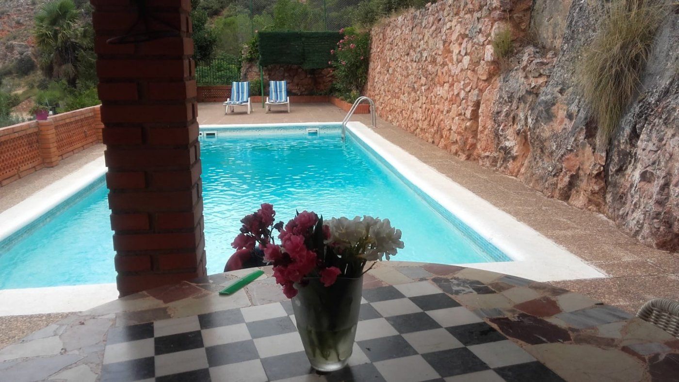 Piscina de Casa o xalet en venda en Ruidera amb Jardí privat, Terrassa i Piscina