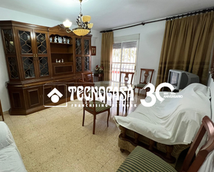 Living room of Flat for sale in Linares  with Furnished, Oven and Washing machine