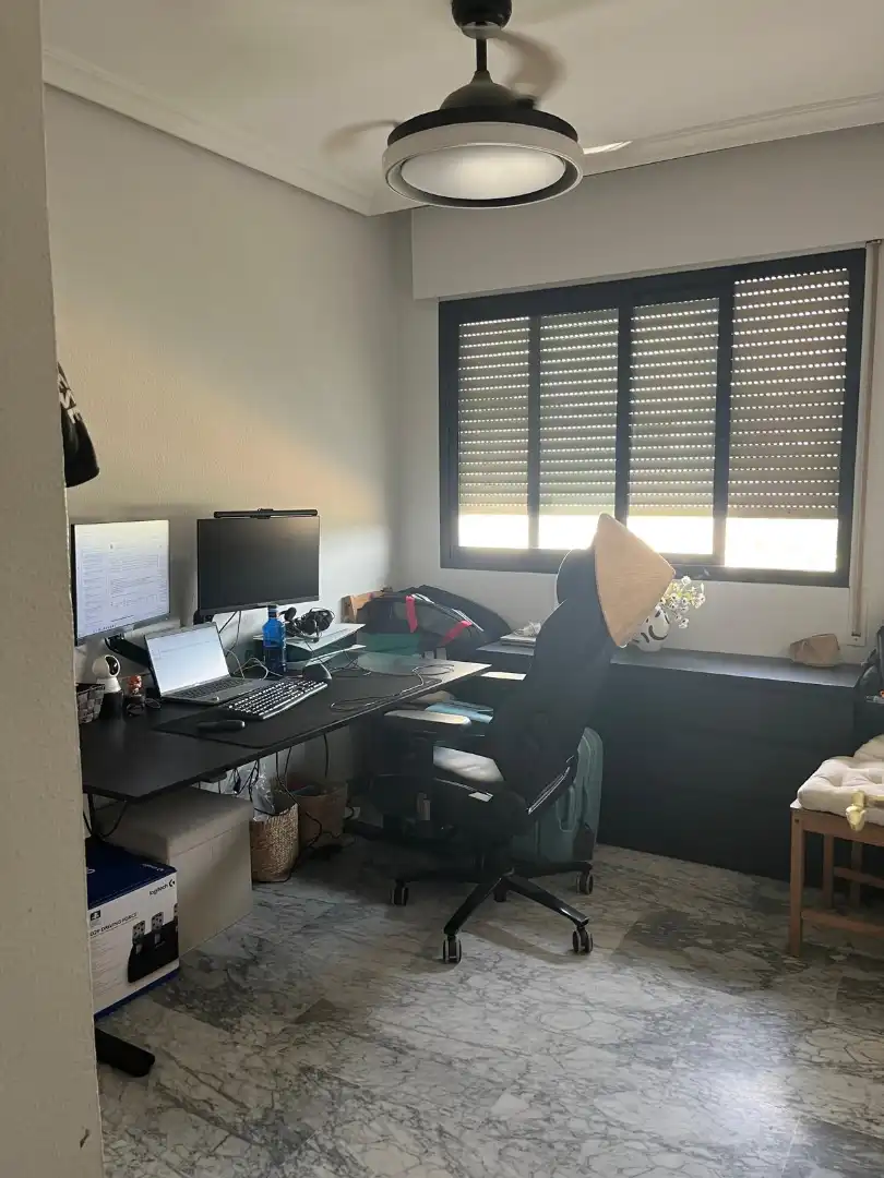 Attic for rent in Córdoba  with Air Conditioner, Terrace and Storage room