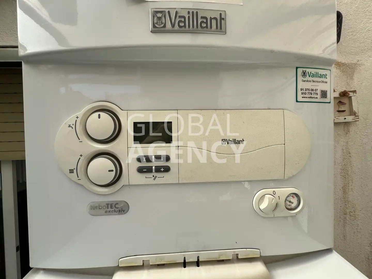 Bathroom of Attic for sale in Madrid  with Air Conditioner, Heating and Parquet flooring