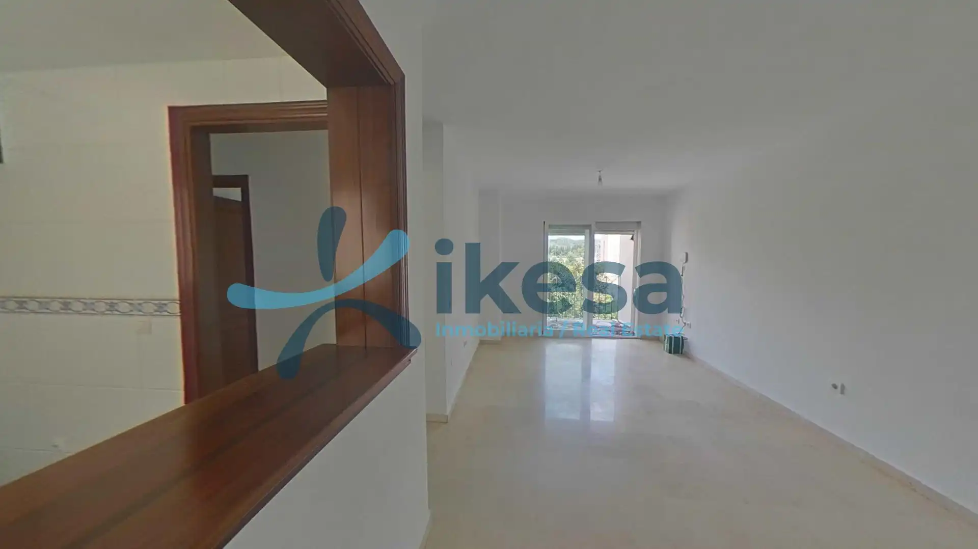 Piso con ascensor en venta en Estepona Pueblo, imagen 3