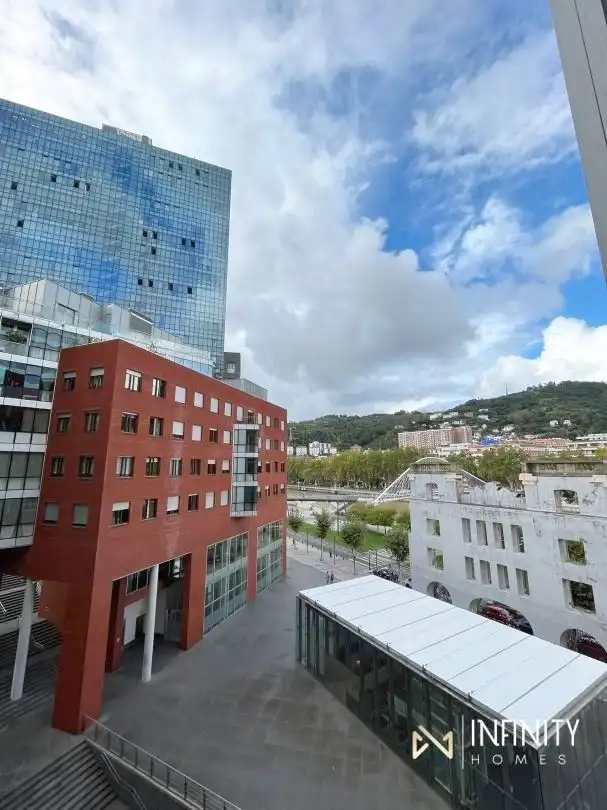 Flat for rent in Bilbao   with Air Conditioner, Heating and Terrace