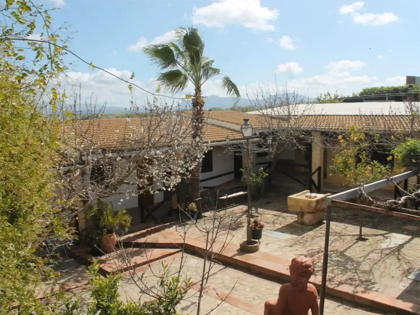 Terrasse von Country house zum Verkauf in Campillos mit Klimaanlage, Schwimmbad und Balkon