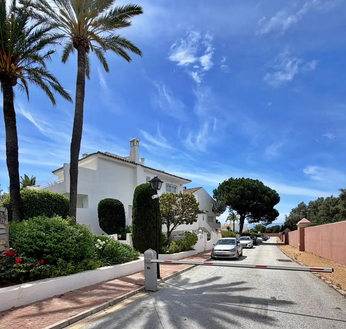 Ground floor for rent in Marbella, Málaga