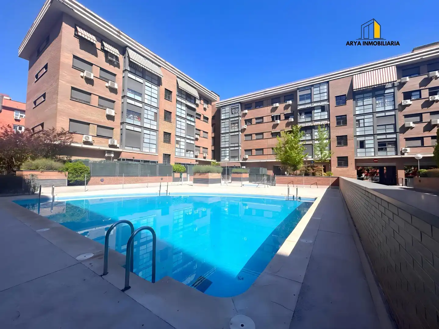 Piscina de Piso en venta en Torrejón de Ardoz con Aire acondicionado, Calefacción y Trastero