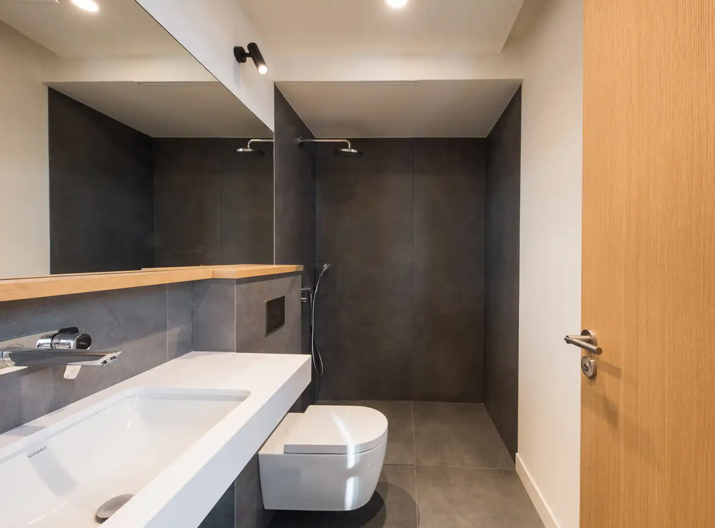 Baño de Casa o chalet en venta en Barcelona con Aire acondicionado, Parquet y Terraza