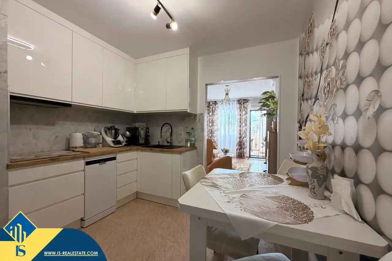 Piso con ascensor en venta en Playa de los Locos, imagen 7