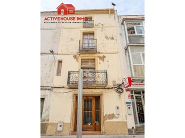 Haus zum Verkauf in Calle Major