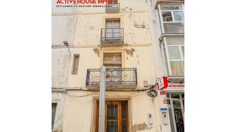 Casa en venta en Santa Bàrbara