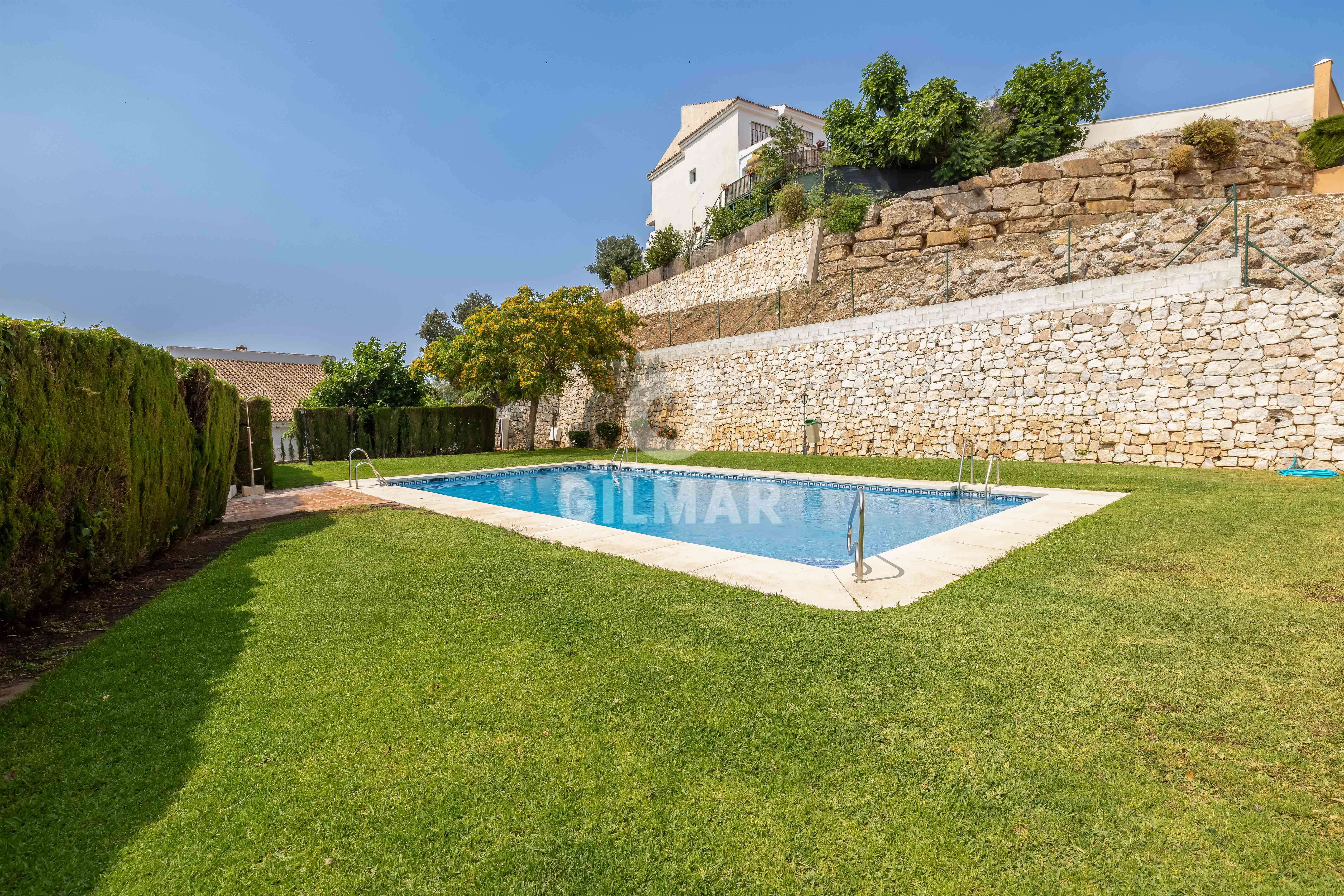 Jardí de Casa adosada en venda en Benalmádena amb Calefacció, Jardí privat i Piscina