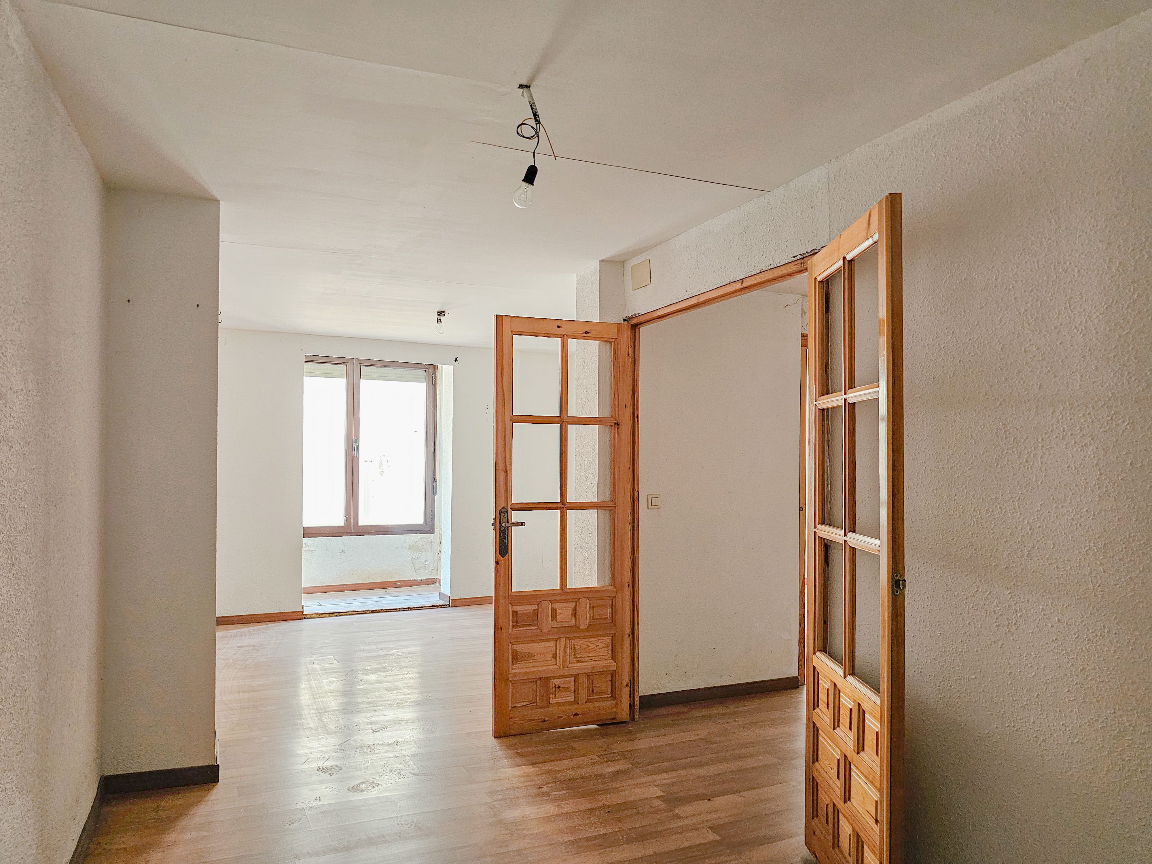 Flat for sale in Terrer  with Parquet flooring and Washing machine