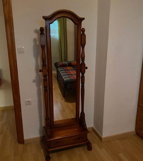 Foto 2 de Apartament de lloguer a Fraternidad, Elda