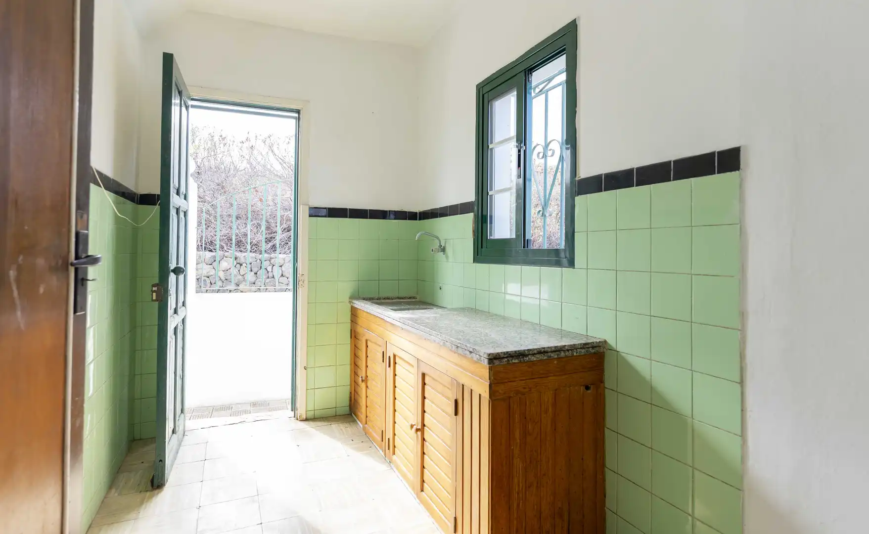 Cocina de Finca rústica en venta en Icod de los Vinos con Jardín privado, Terraza y Balcón