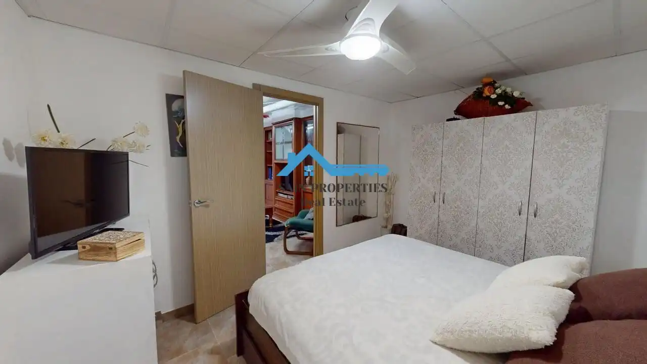 Casa aparellada amb terrassa en venda a Varadero, imagen 30