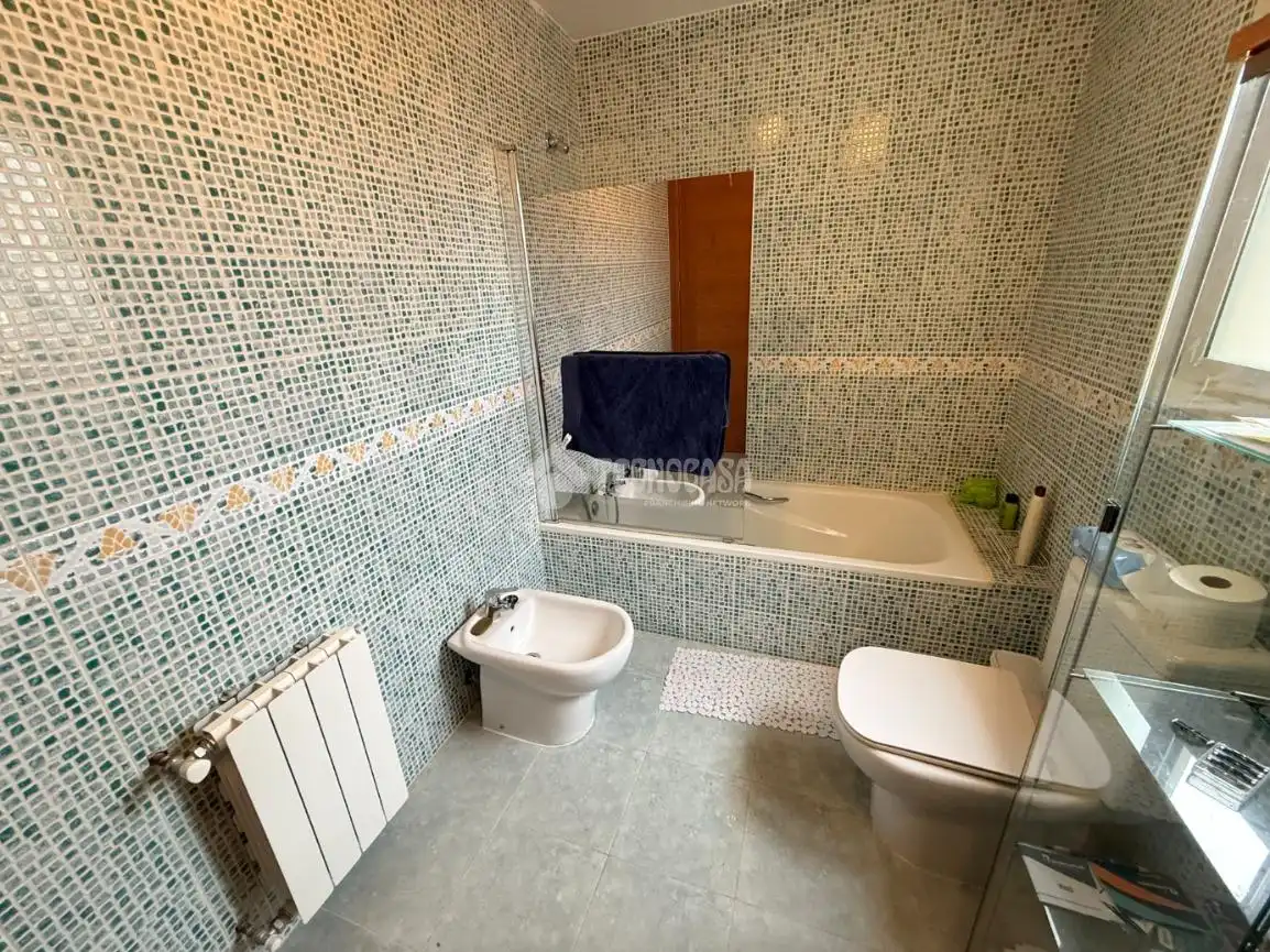 Bathroom of Detached homes for sale in Lucillos, Toledo