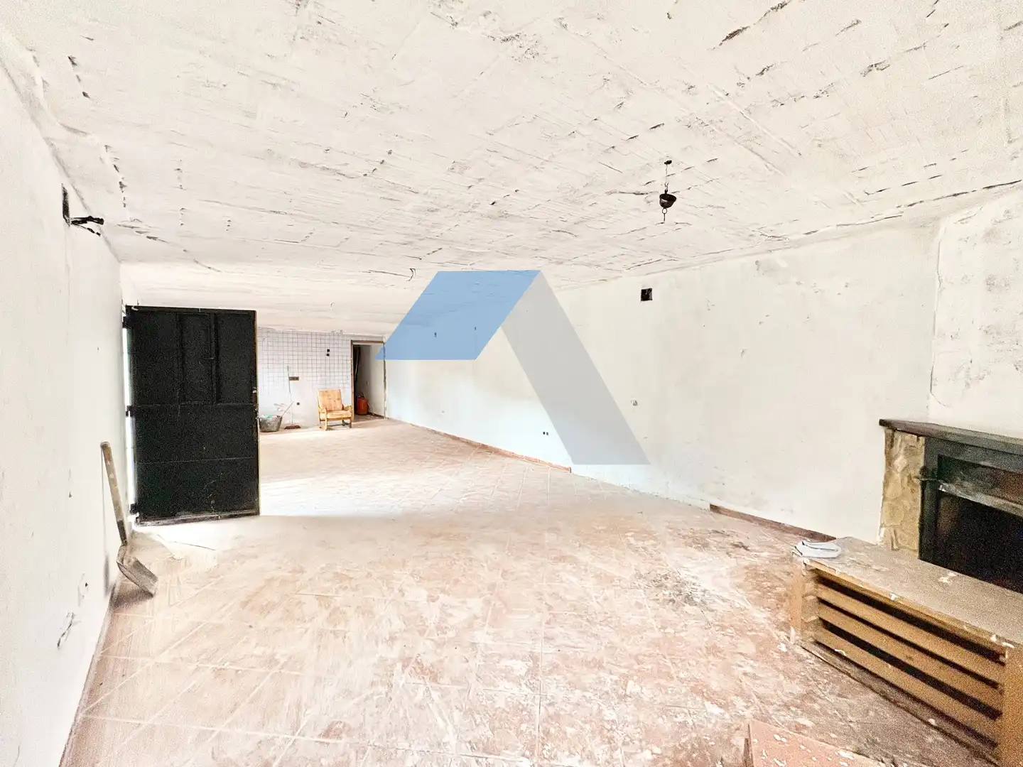 Casa con jardín en venta en Torremanzanas / La Torre de les Maçanes