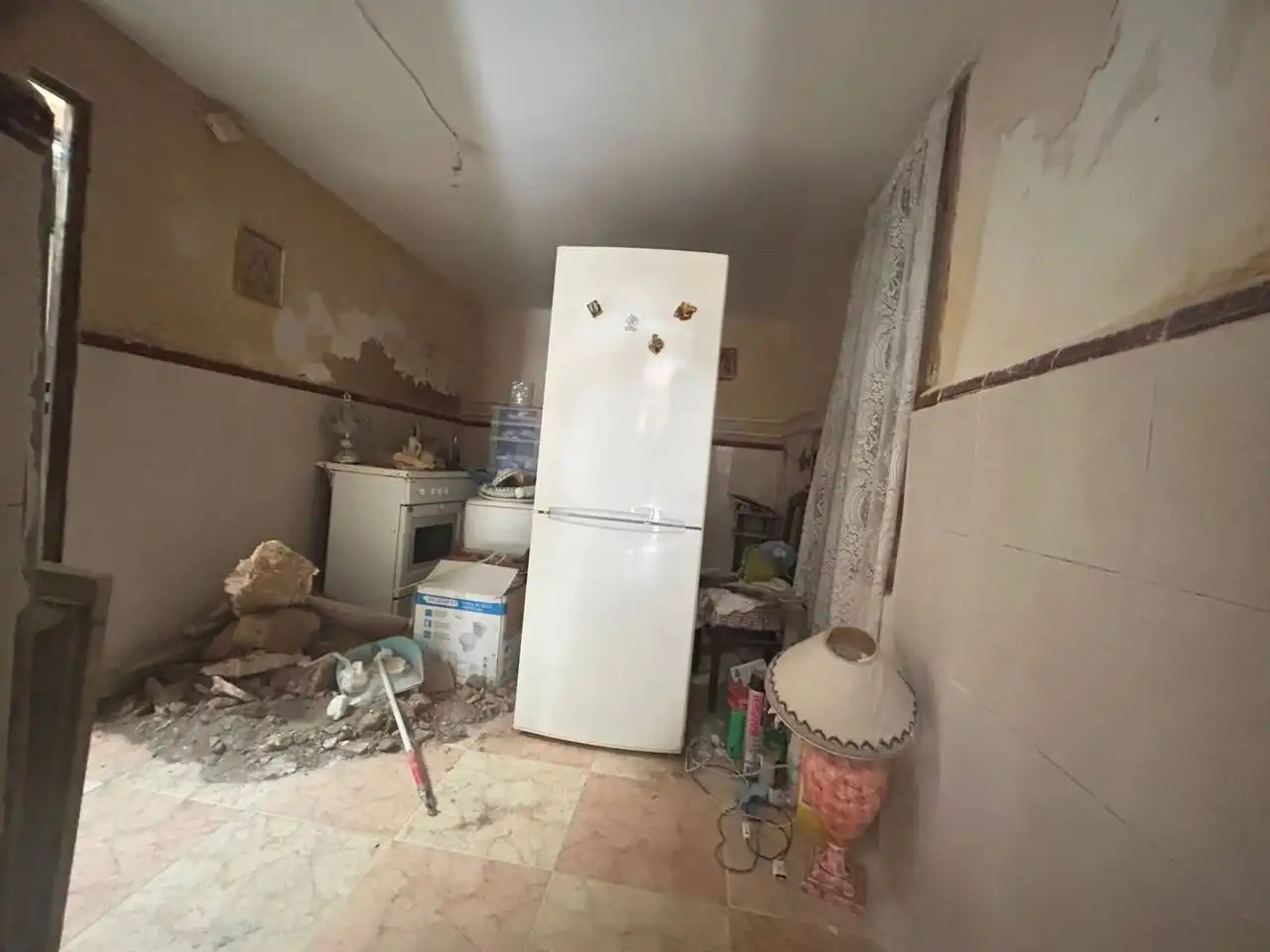Cuina de Casa o xalet en venda en Mora amb Terrassa