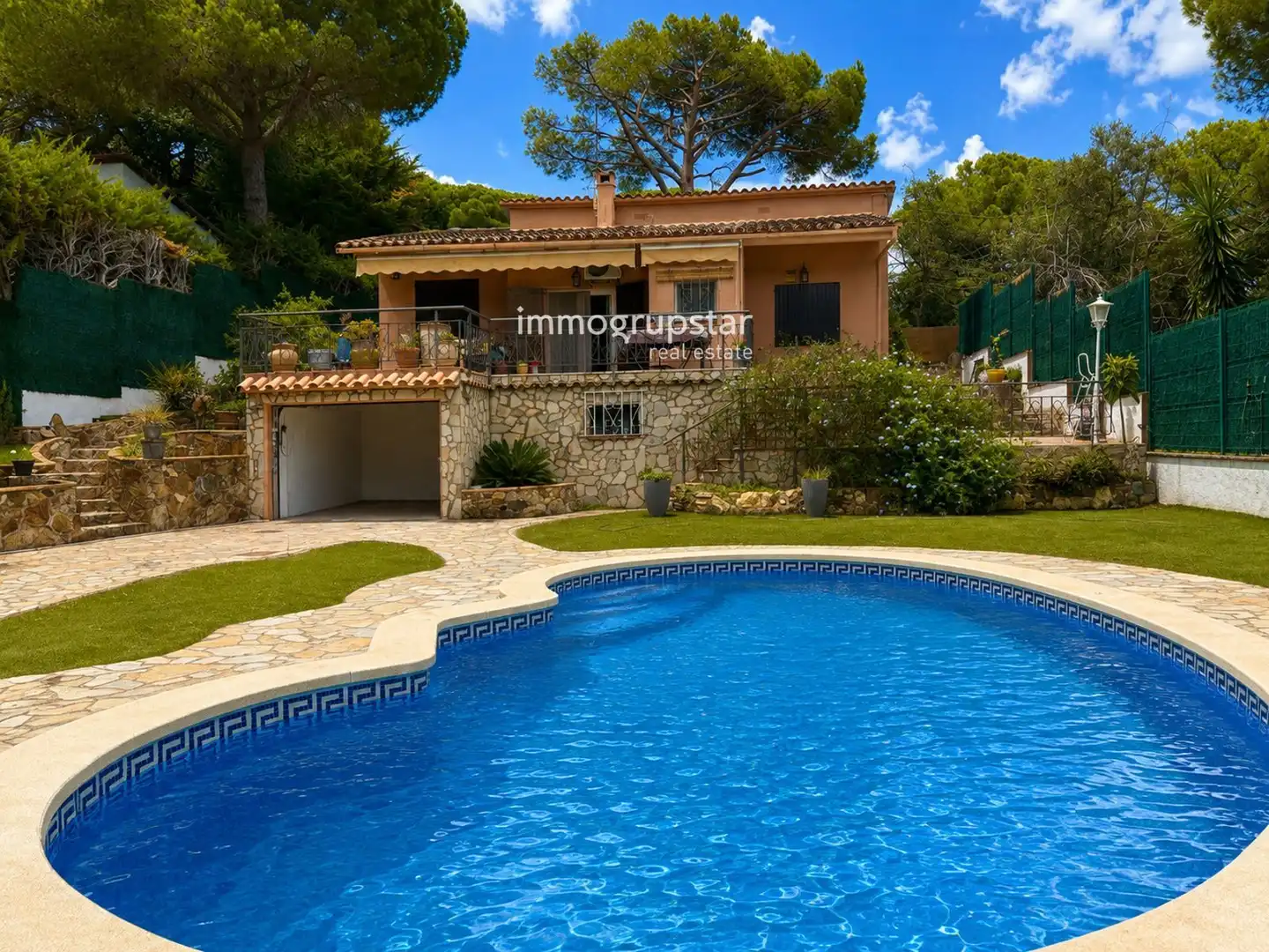 Vista exterior de Casa o chalet en venta en Calonge i Sant Antoni con Aire acondicionado, Calefacción y Terraza