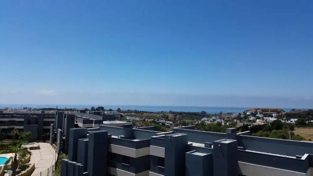 Vista exterior de Apartament de lloguer en Estepona amb Aire condicionat, Terrassa i Traster