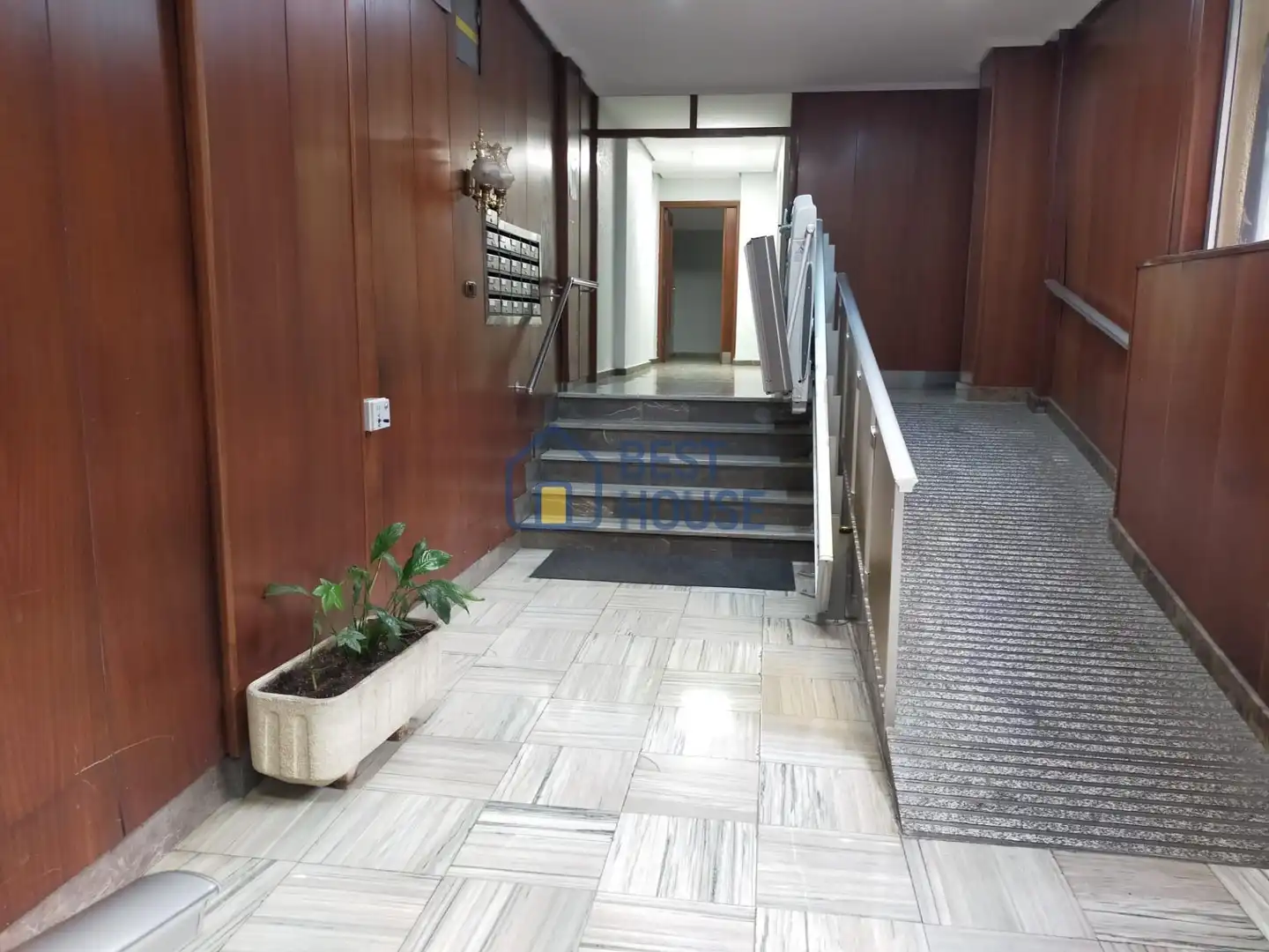 Pis en venda en León Capital  amb Calefacció i Terrassa
