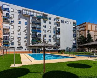 Exterior view of Flat for sale in  Sevilla Capital  with Air Conditioner