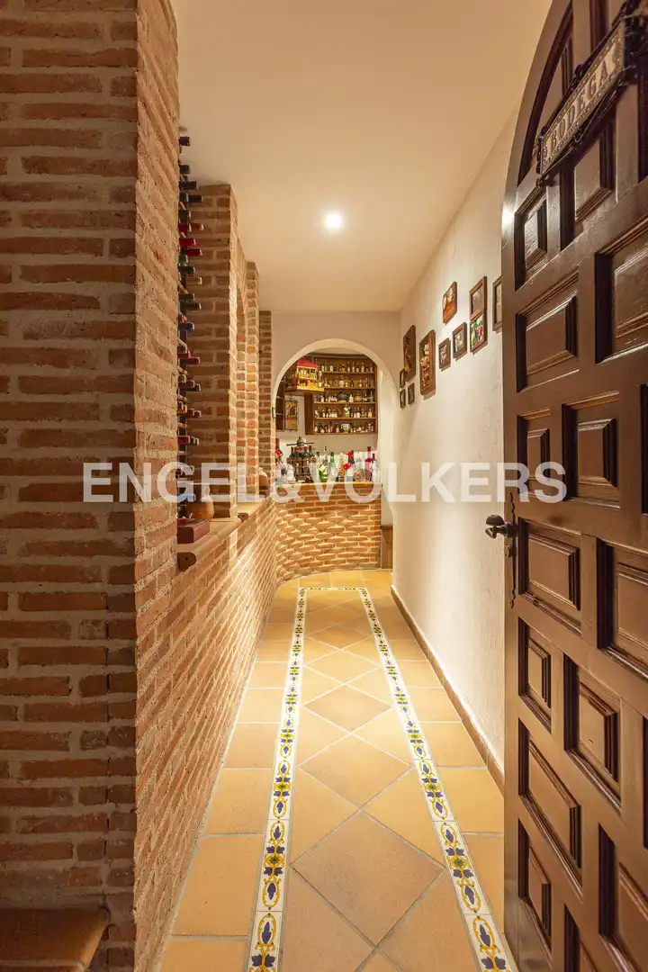 Houses for sale in Fontenebro - Altavista