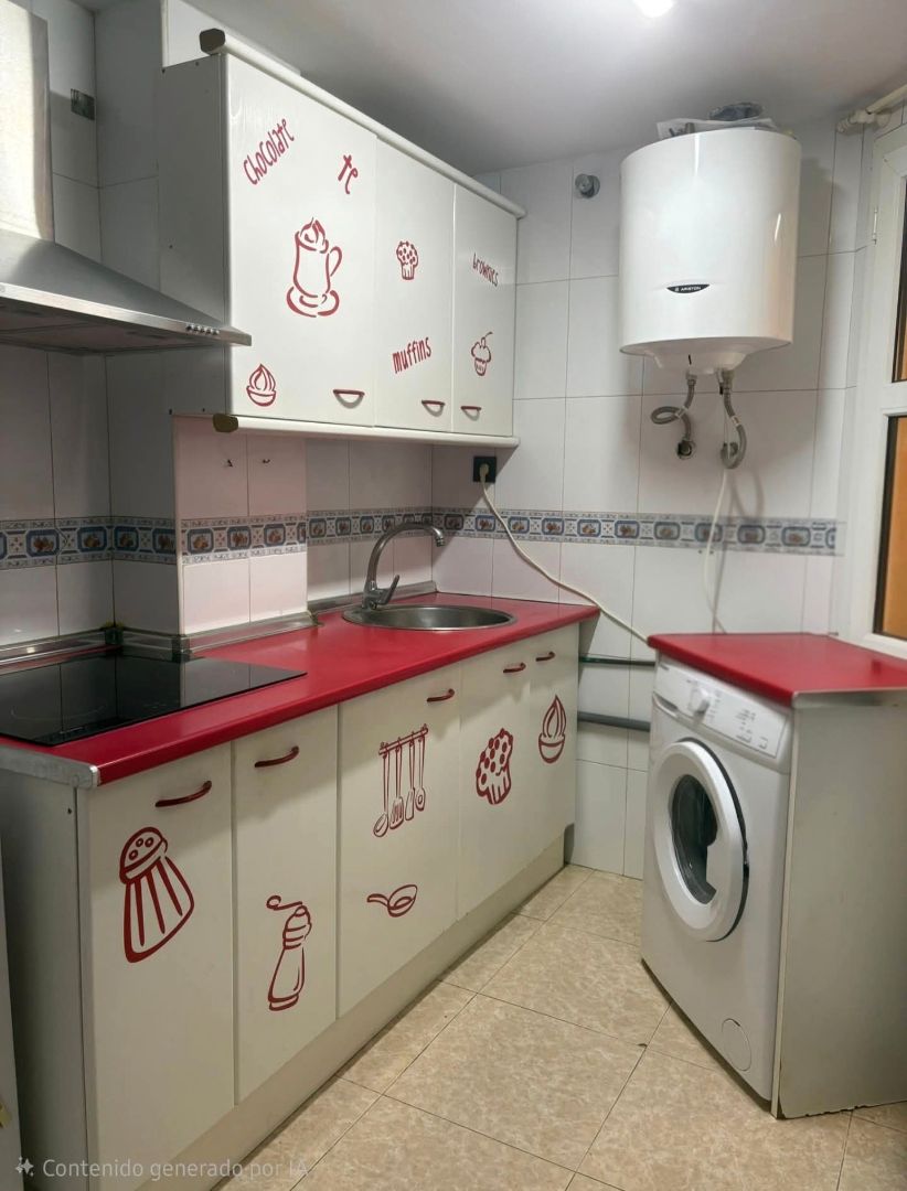 Kitchen of Flat to rent in  Melilla Capital  with Air Conditioner, Heating and Terrace