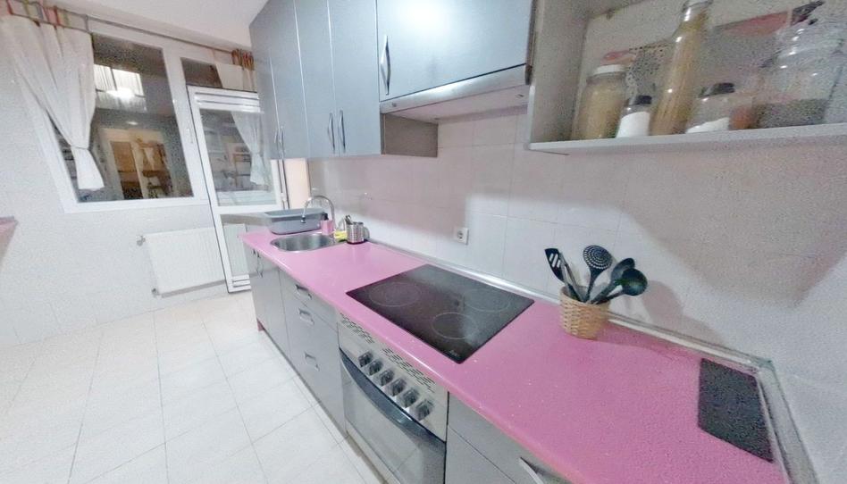 Foto 1 de Piso en venta en Los Rosales, Madrid