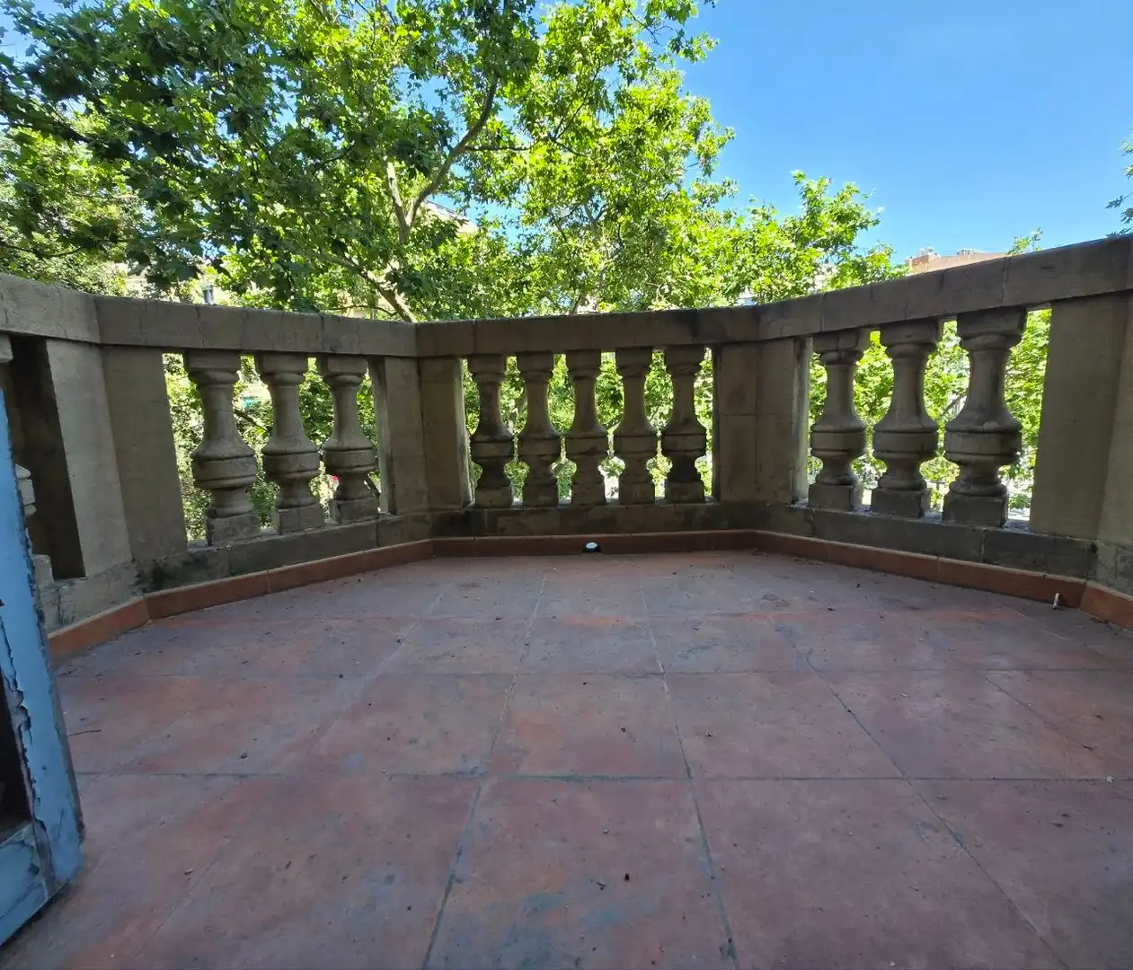 Terraza de Piso en venta en Barcelona con Calefacción, Trastero y Balcón