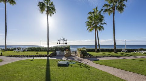 Foto 3 de Planta baja en venta en Alcazaba Beach, Zona de Punta Plata, Estepona