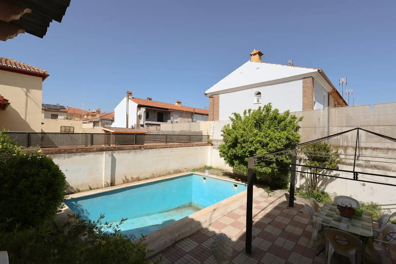 Piscina de Casa o xalet en venda en Las Gabias amb Aire condicionat, Piscina i Balcó