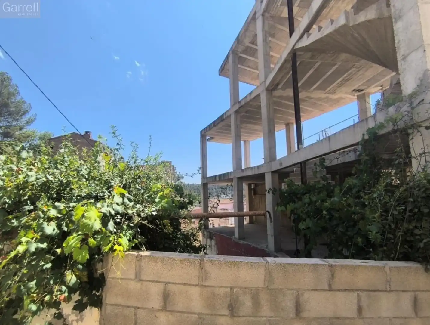 Vista exterior de Edifici en venda en Tivenys