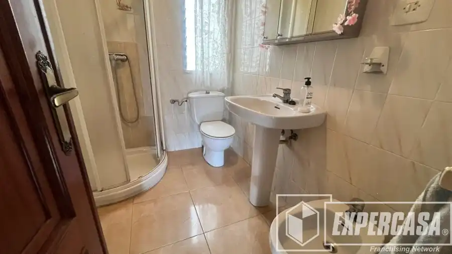 Bany de Pis en venda en Valencia