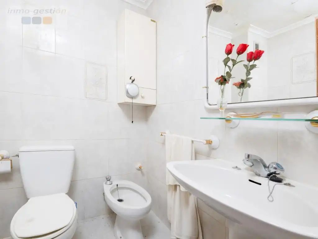 Bany de Edifici en venda en Córdoba