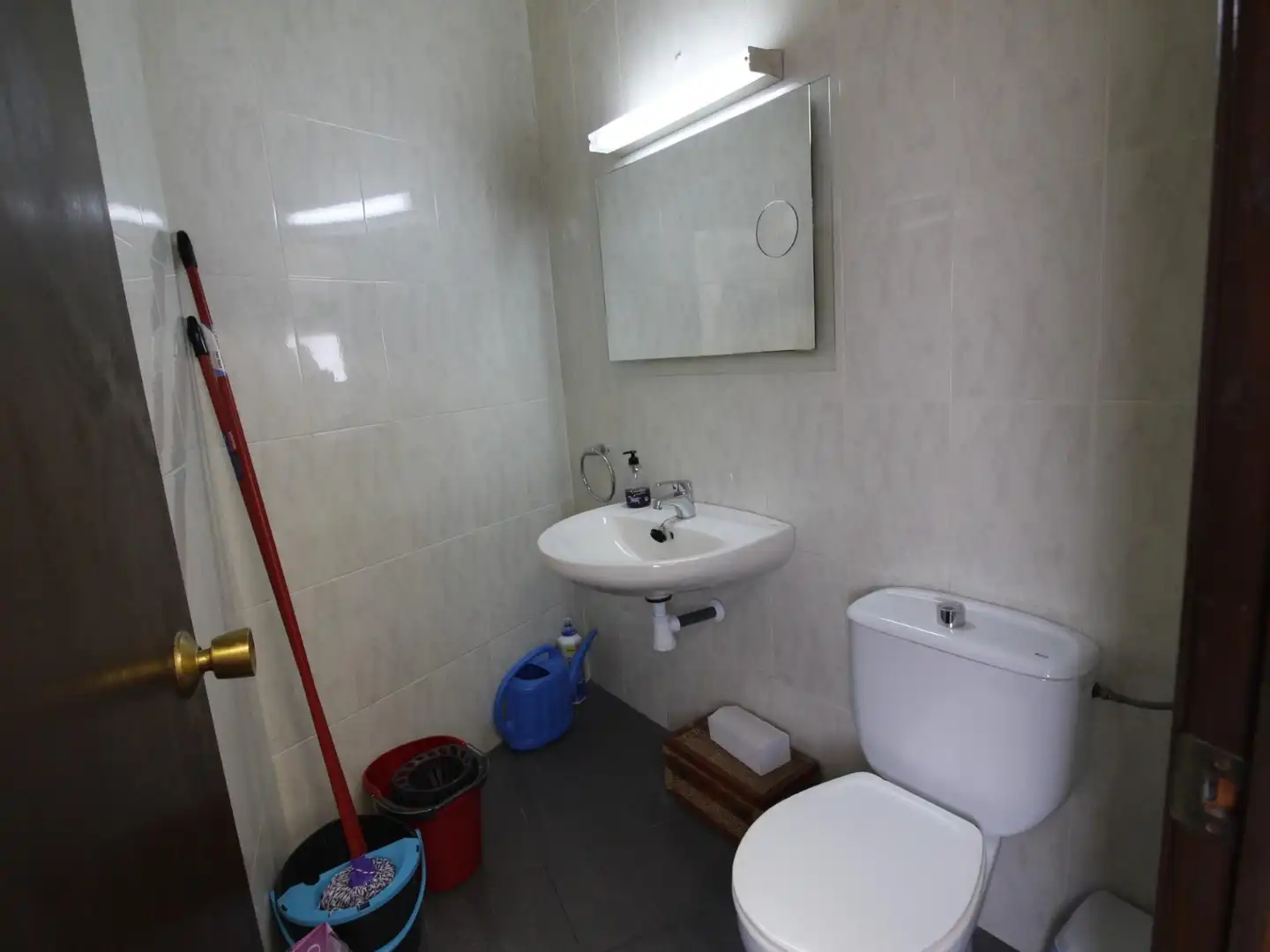 Bathroom of Commercial properties for sale in Vandellòs i l'Hospitalet de l'Infant  with Air Conditioner and Furnished